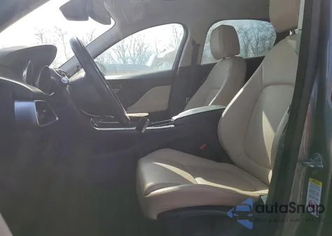 2018 Jaguar F-Pace 35T Premium z USA, uszkodzony, nr VIN SADCJ2EV2JA252729